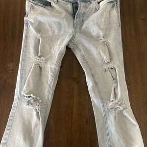 Distressed Light Gray Men's Jeans